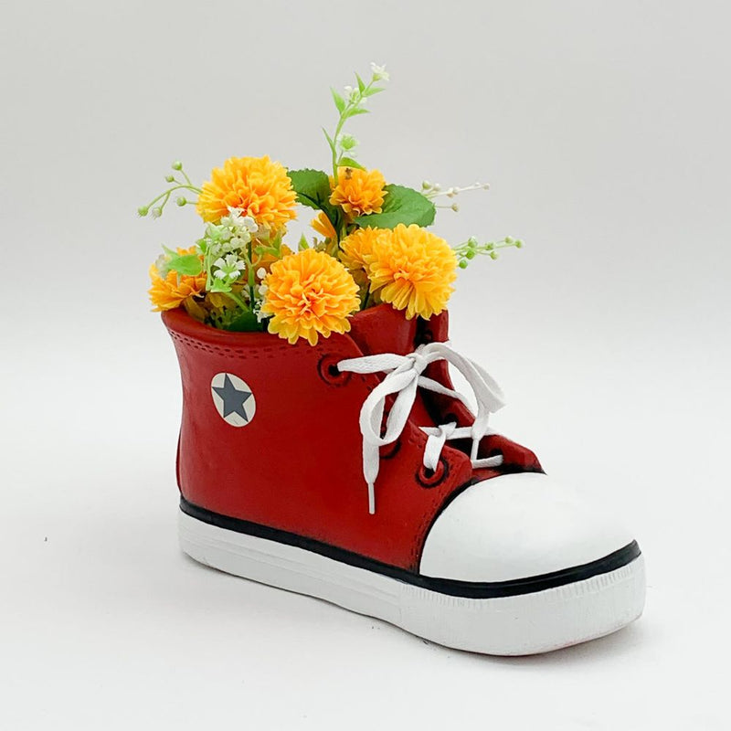 34cm Red Trainer Planter – Unique Trainer-Shaped Plant Pot Indoor/Outdoor Use